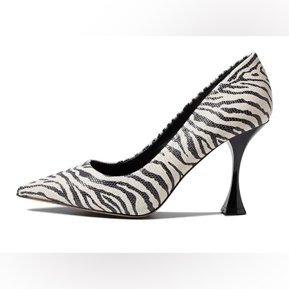 Vince Camuto Zebra Print Heels Kamerna Pointed Toe Pump Size 8.5 - Picture 2 of 12